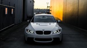 BMW M3 E92 white car front view wallpaper thumb