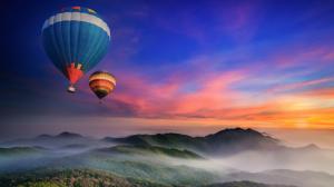 Mountains, hot air balloon, forest, mist, morning, dawn, desktop wallpaper thumb