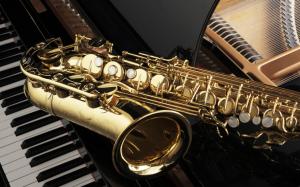 Saxophone and Piano wallpaper thumb