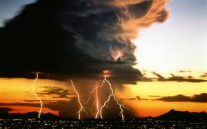 Lightning Storm Clouds HD wallpaper thumb