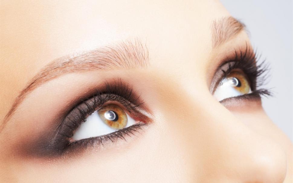 Brown Eyes Girl Close-Up wallpaper,2560x1600 HD wallpaper,2560x1600 wallpaper