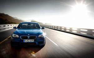 BMW M5 Motion Blur HD wallpaper thumb