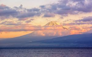 Japan, Fuji volcano, lake, clouds, dusk wallpaper thumb