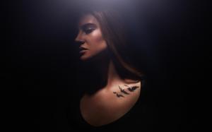 Shailene Woodley in Divergent wallpaper thumb