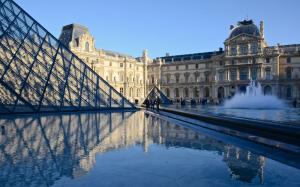 The Louvre Louvre Paris Pyramid Building Fountain Reflection HD wallpaper thumb