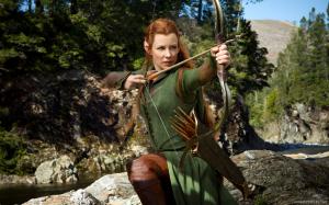 Evangeline Lilly as Tauriel in Hobbit wallpaper thumb