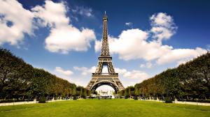 Eiffel Tower Paris HD wallpaper thumb