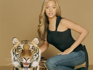 Beyonce Knowles, Singer, Sexy Woman, Blonde, Tiger wallpaper thumb