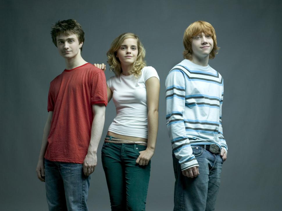 Emma Watson Daniel Radcliffe Harry Potter Cast wallpaper,emma HD wallpaper,watson HD wallpaper,harry HD wallpaper,potter HD wallpaper,daniel HD wallpaper,1920x1440 wallpaper