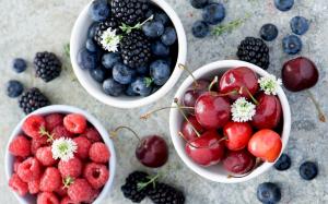 Sweet fruit, blackberries, blueberries, raspberries, cherries wallpaper thumb