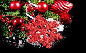 New Year, red balls, snowflake, Christmas wallpaper thumb