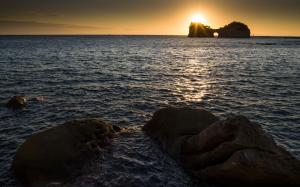 Sunlight Sunset Ocean Rocks Stones HD wallpaper thumb