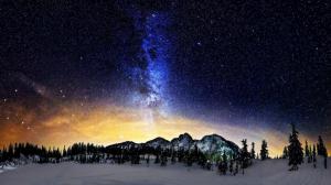 Milky Way above the snowy mountains wallpaper thumb