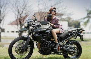 Girl on motorcycle wallpaper thumb