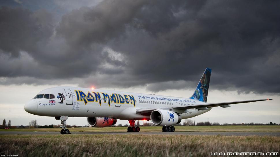 Iron Maiden - Ed Force One wallpaper,heavy HD wallpaper,maiden HD wallpaper,force HD wallpaper,music HD wallpaper,metal HD wallpaper,boeing HD wallpaper,band HD wallpaper,iron HD wallpaper,frontier HD wallpaper,final HD wallpaper,aircraft plane HD wallpaper,1920x1080 wallpaper