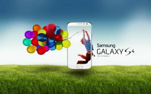 New Samsung Galaxy S4 wallpaper thumb