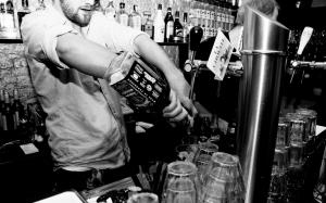 Bw Bartender Bar Jack Daniel Alcohol HD Resolution wallpaper thumb
