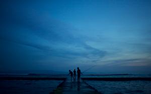 Fishing Silhouette Blue Ocean Dock HD wallpaper thumb