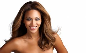 Beyonce Knowles wallpaper thumb