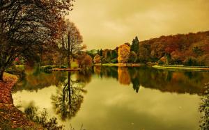 Lake, dusk, autumn, trees wallpaper thumb