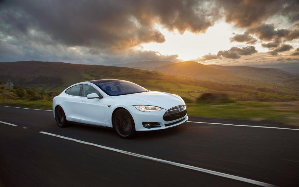 Tesla, Model S, P85, white wallpaper,tesla wallpaper,model s wallpaper,P85 wallpaper,white wallpaper,1680x1050 wallpaper