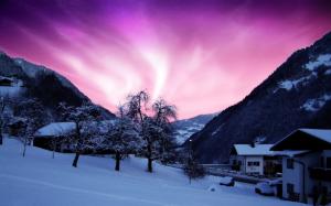 Beauty of the northern lights, purple sky, cold winter, house, snow wallpaper thumb