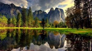Yosemite National Park, USA, lake, water reflection, trees, grass, mountains wallpaper thumb