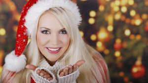 Beautiful blonde wishing you Merry Christmas wallpaper thumb