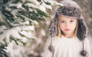 Cute girl, child, blonde, winter snow wallpaper thumb