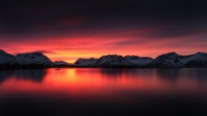 Beautiful sunset landscape, lake, red sky, mountains, snow wallpaper thumb