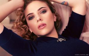 Scarlett Johansson 3 wallpaper thumb