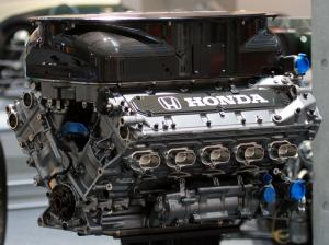 Honda Engine V-10 HD wallpaper thumb