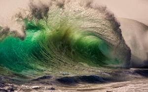Green Ocean Wave wallpaper thumb