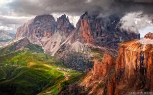 Dolomites Mountain range in Italy wallpaper thumb