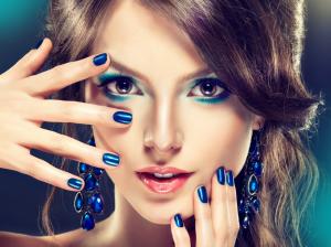 Makeup fashion girl, blue style wallpaper thumb