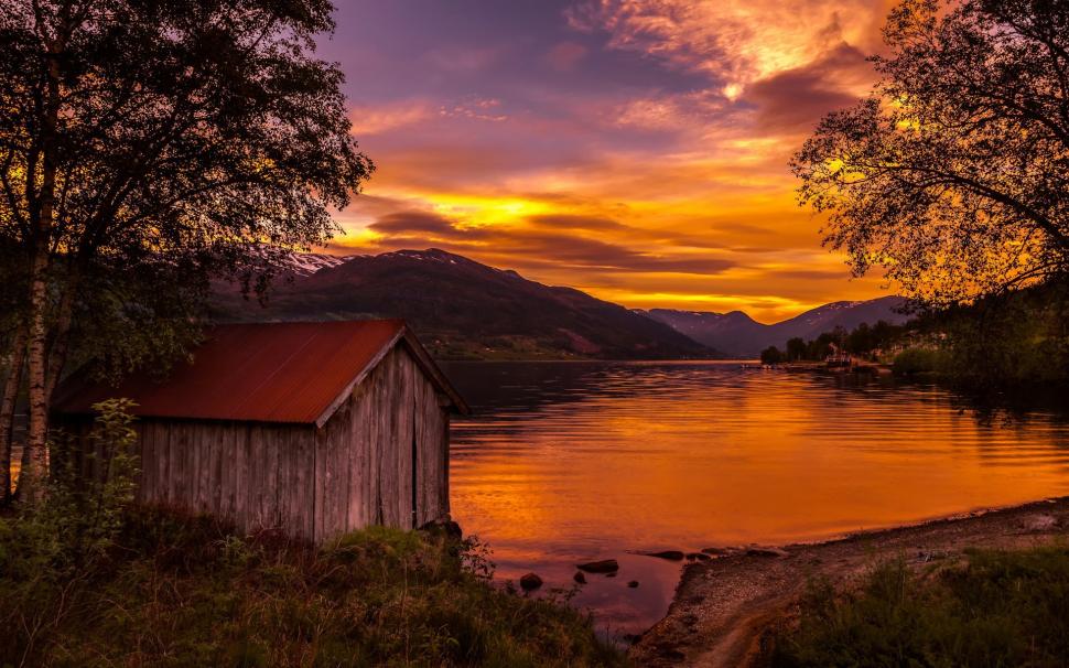 Norway, house, trees, lake, sunset, red sky wallpaper,Norway HD wallpaper,House HD wallpaper,Trees HD wallpaper,Lake HD wallpaper,Sunset HD wallpaper,Red HD wallpaper,Sky HD wallpaper,1920x1200 wallpaper