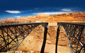 Navajo Bridge Over Colorado River HD wallpaper thumb